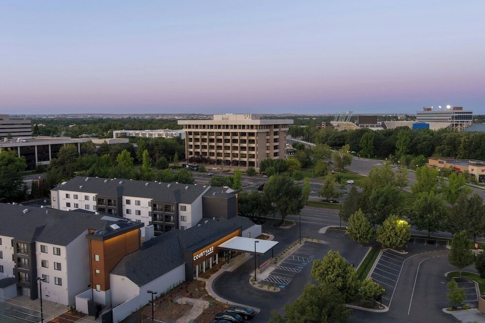 Фото Courtyard by Marriott Downtown Boise