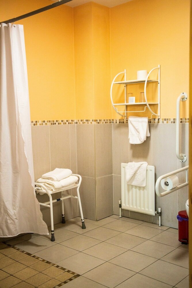 Фото Groarty House & Manor B&b