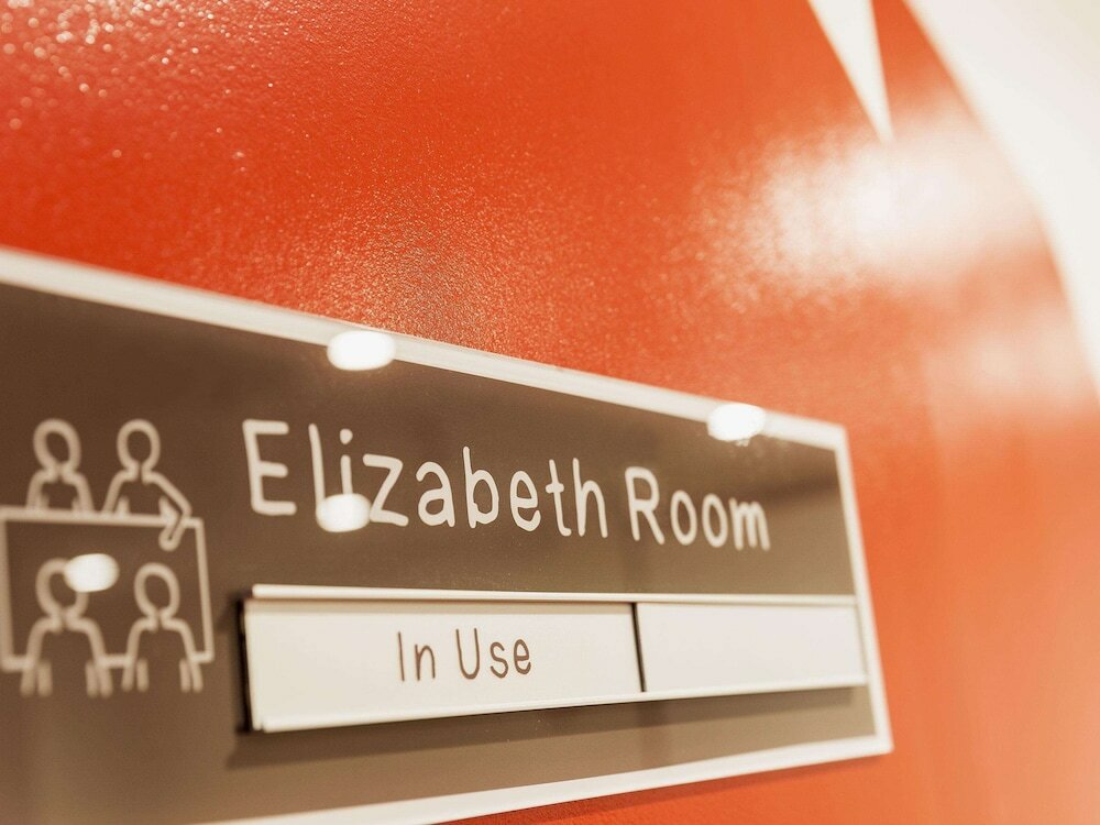 Фото Ibis Melbourne Hotel and Apartments