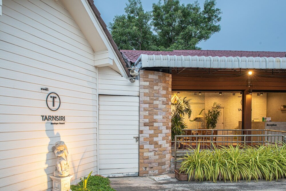 Фото Tarnsiri Boutique Resort