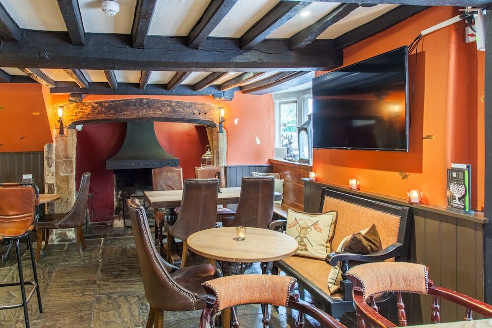 Фото The Wychwood Inn