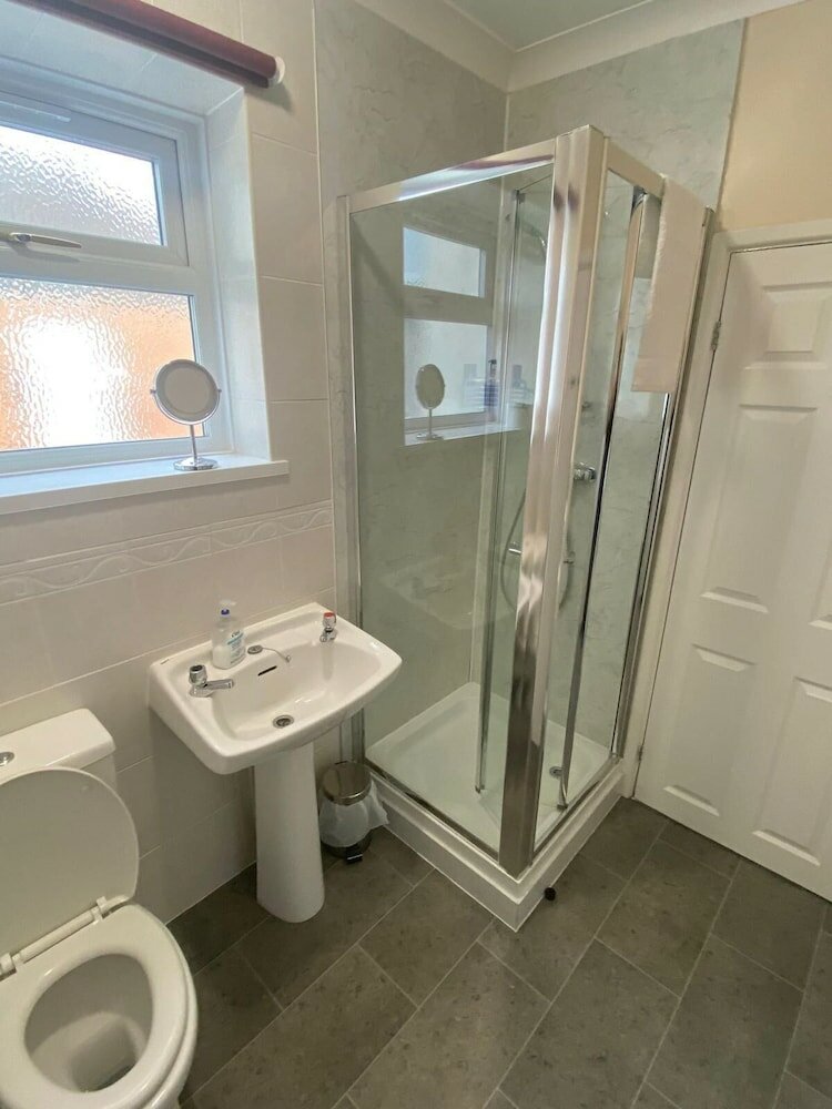 Фото Landguard Lodge