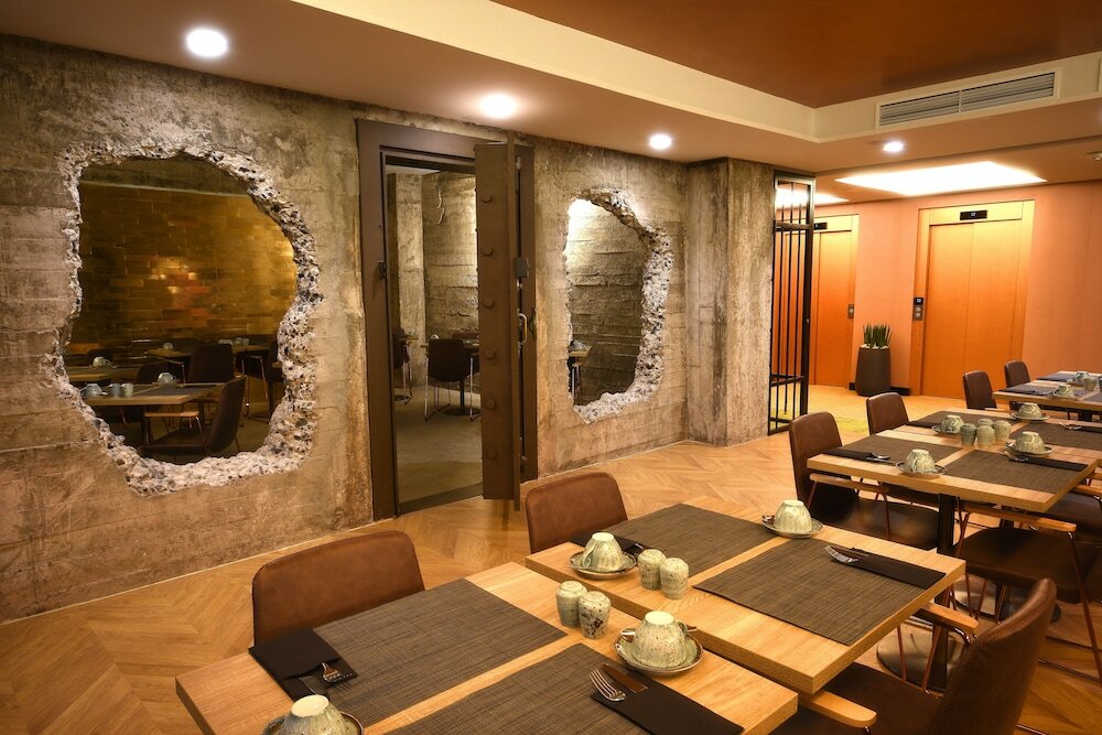 Фото Design Plus Bex Hotel