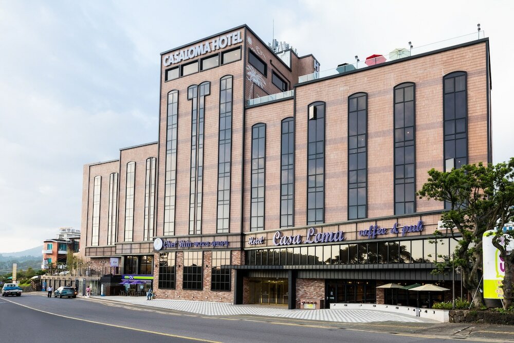 Фото Casaloma Hotel