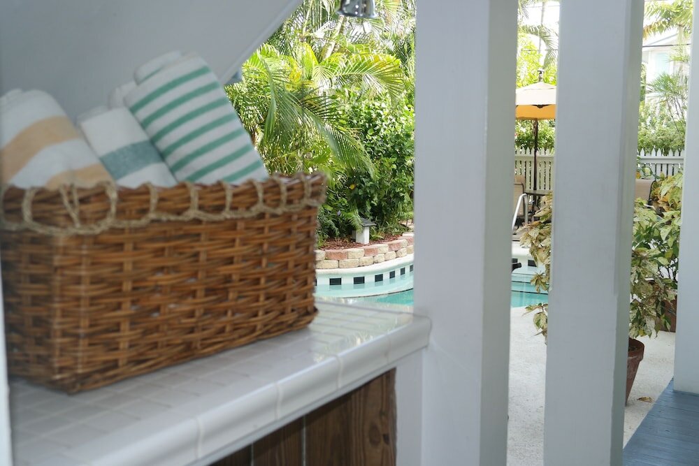 Фото Heron House Court - Adult Only