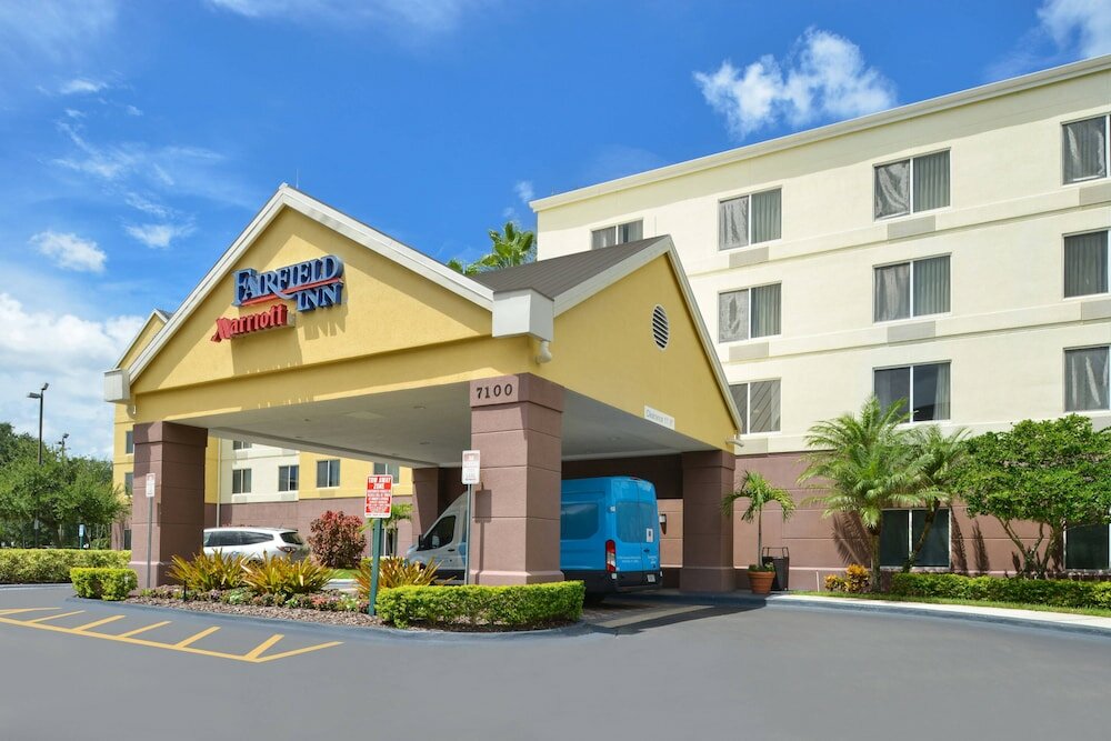 Фото Fairfield Inn by Marriott Orlando Airport
