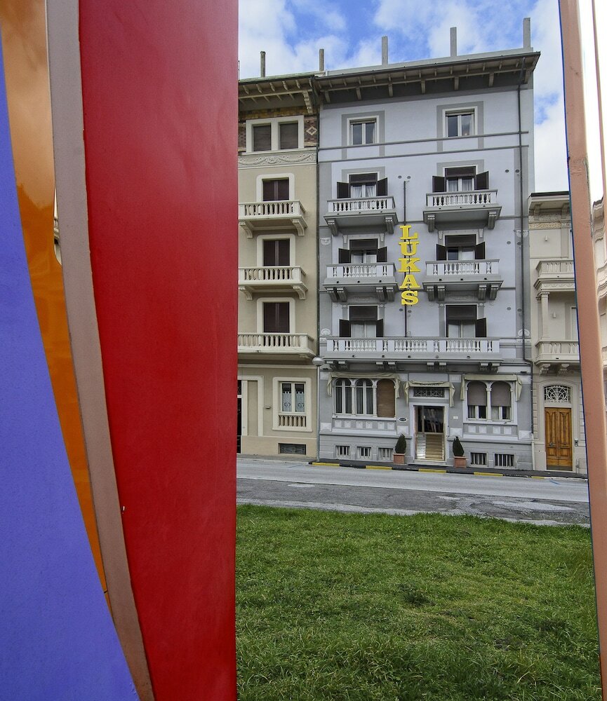 Фото Hotel Lukas