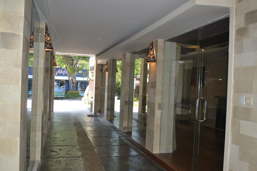 Фото Svarna Hotel Sanur