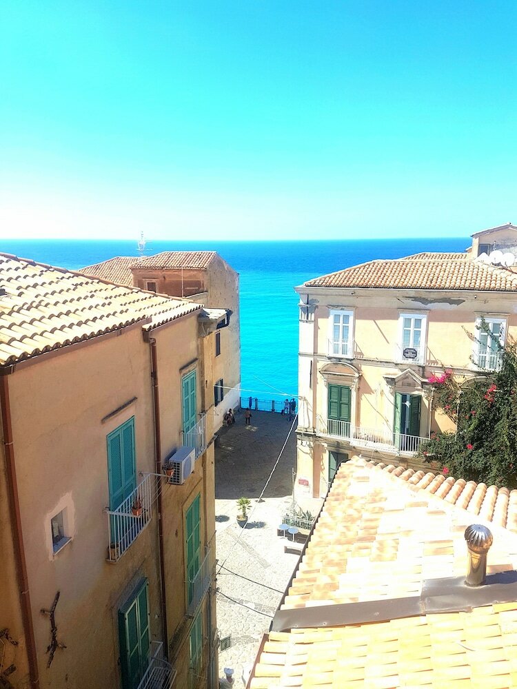 Фото B&b The Tower Tropea