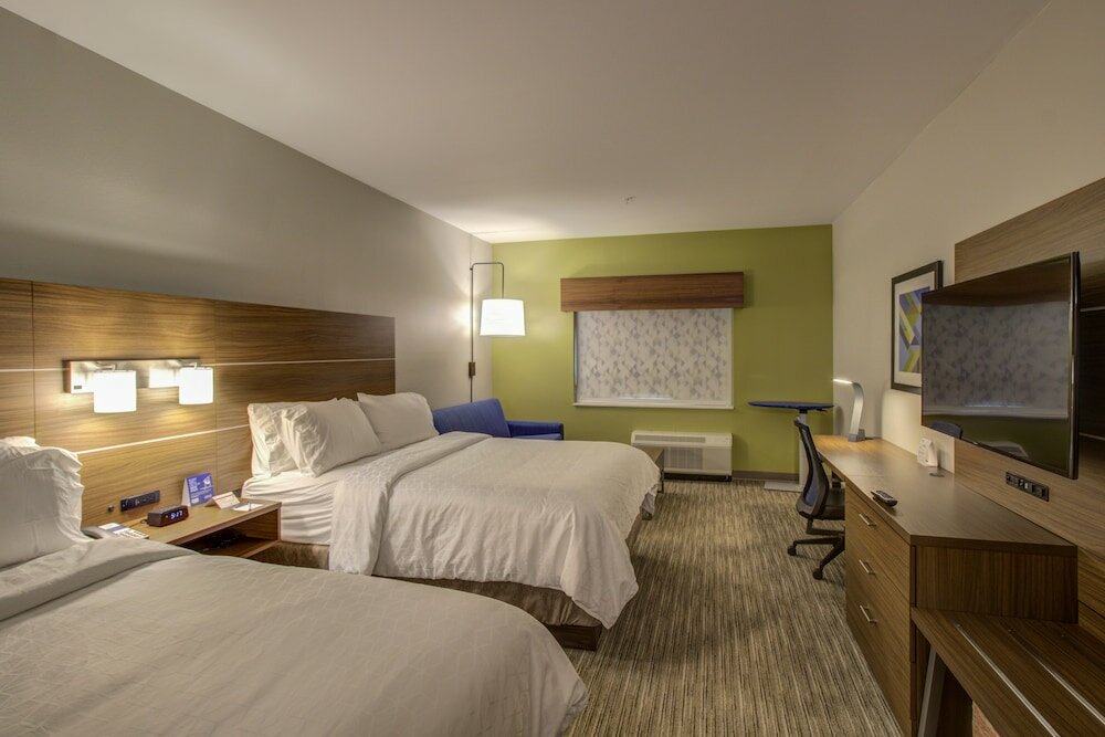 Фото Holiday Inn Express Fort Walton Beach Central, an Ihg Hotel