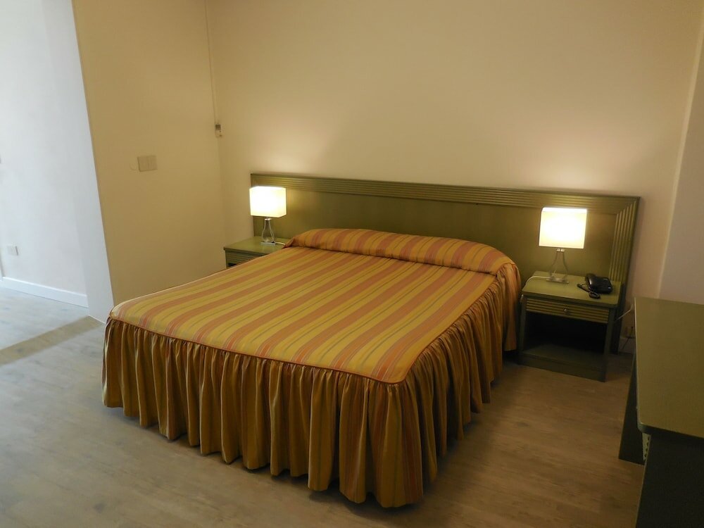 Фото Hotel Lupori