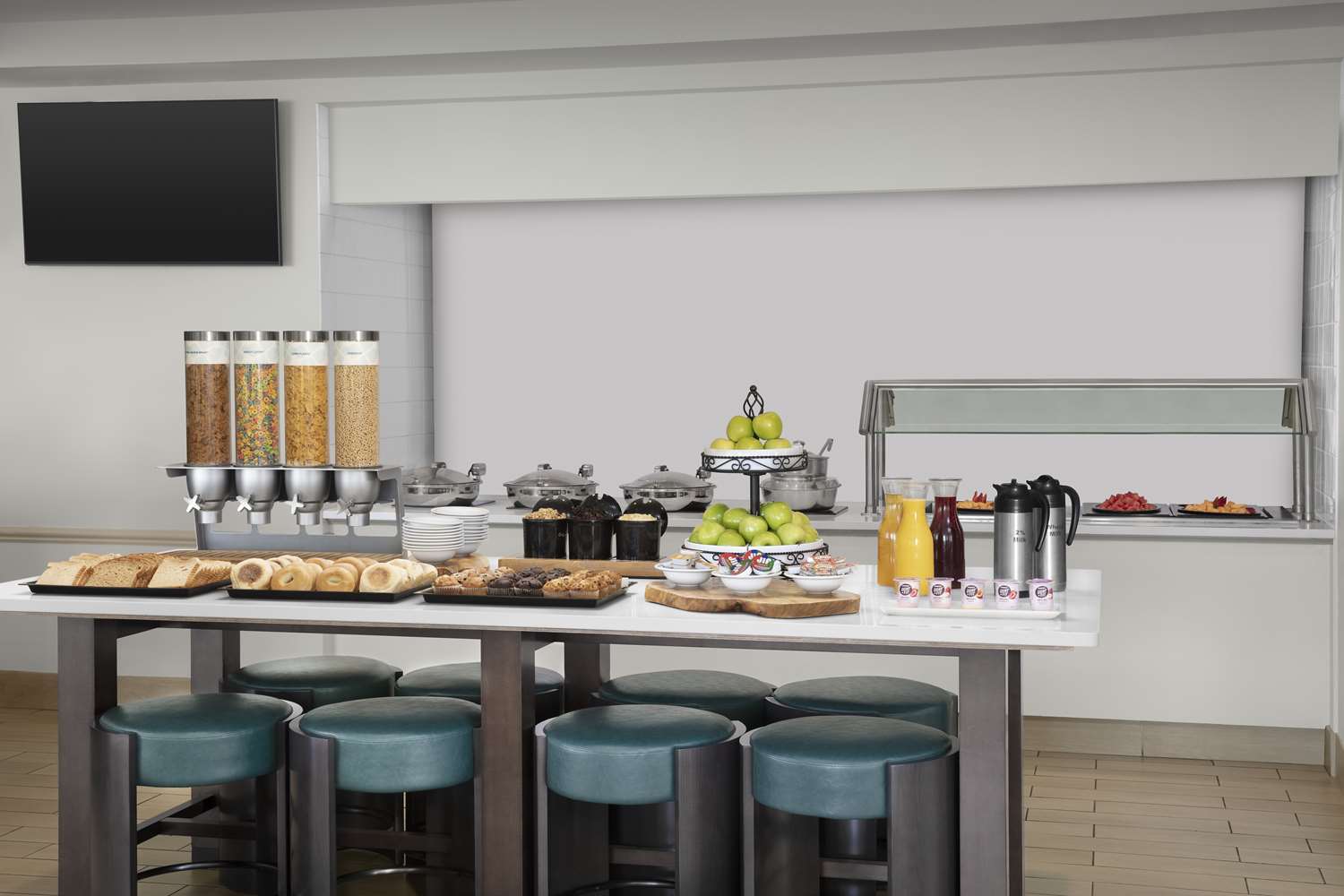 Фото Hilton Garden Inn Hoffman Estates