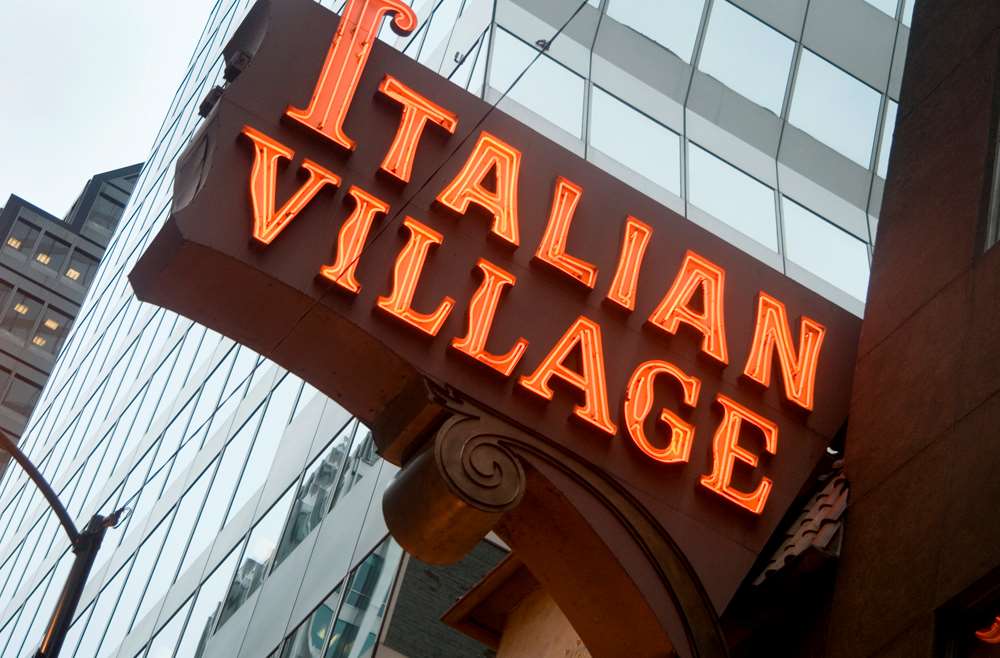 Фото Hampton Inn Majestic Chicago Theatre District