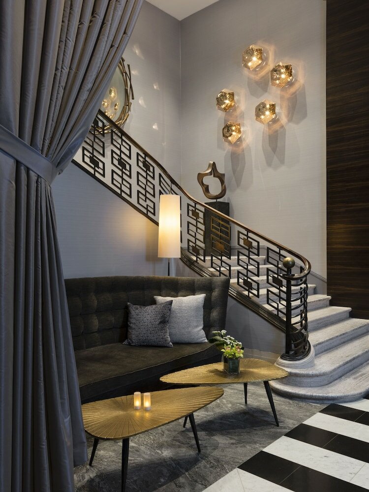 Фото The Empire Hotel