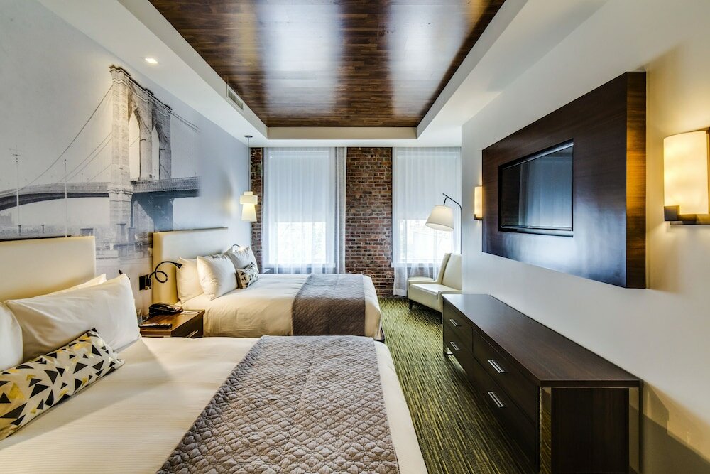 Фото The Brooklyn