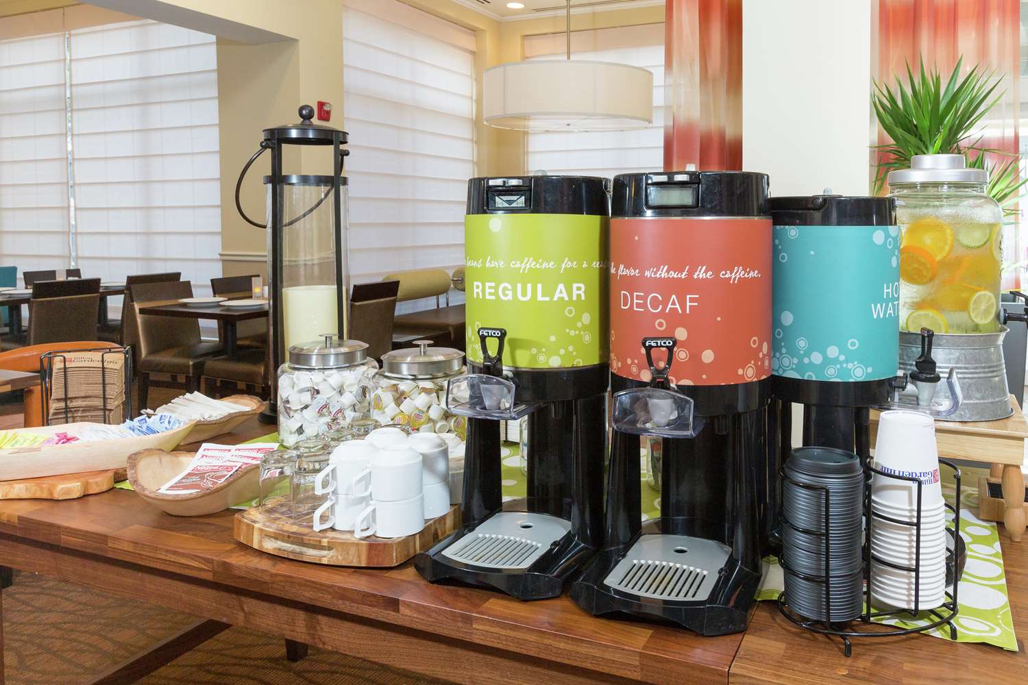 Фото Hilton Garden Inn Jacksonville Airport