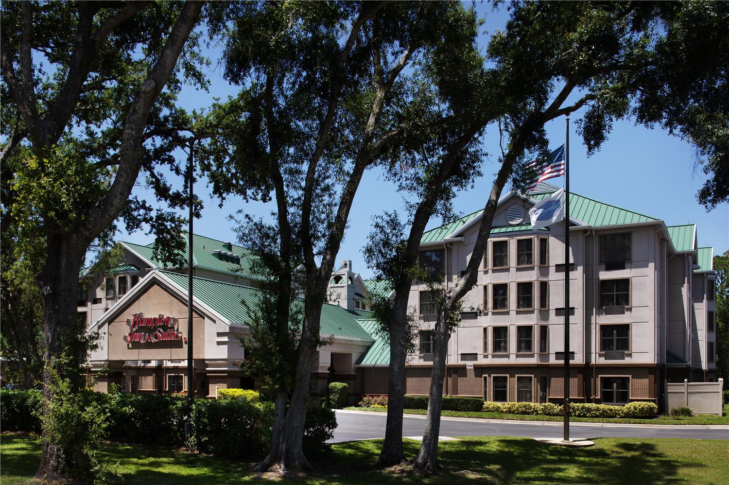 Фото Hampton Inn & Suites Tampa-North