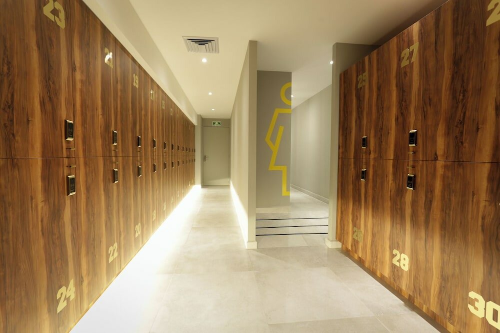 Фото The Yellow Capsule