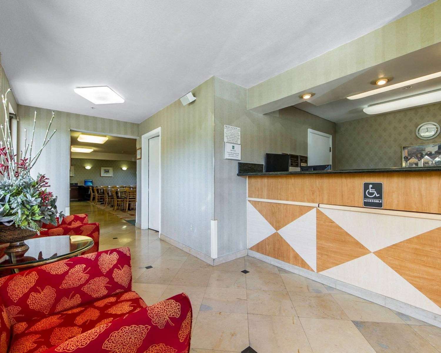 Фото Quality Inn Oakland Airport