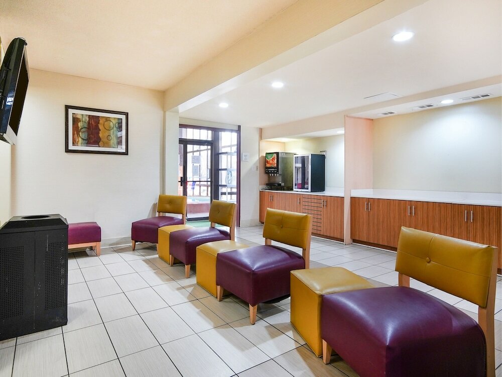 Фото Baymont by Wyndham Williamsburg