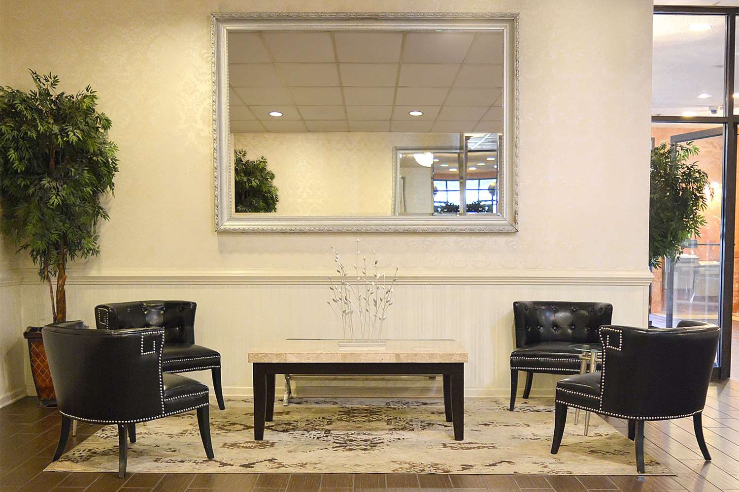 Фото Clarion Hotel Philadelphia International Airport