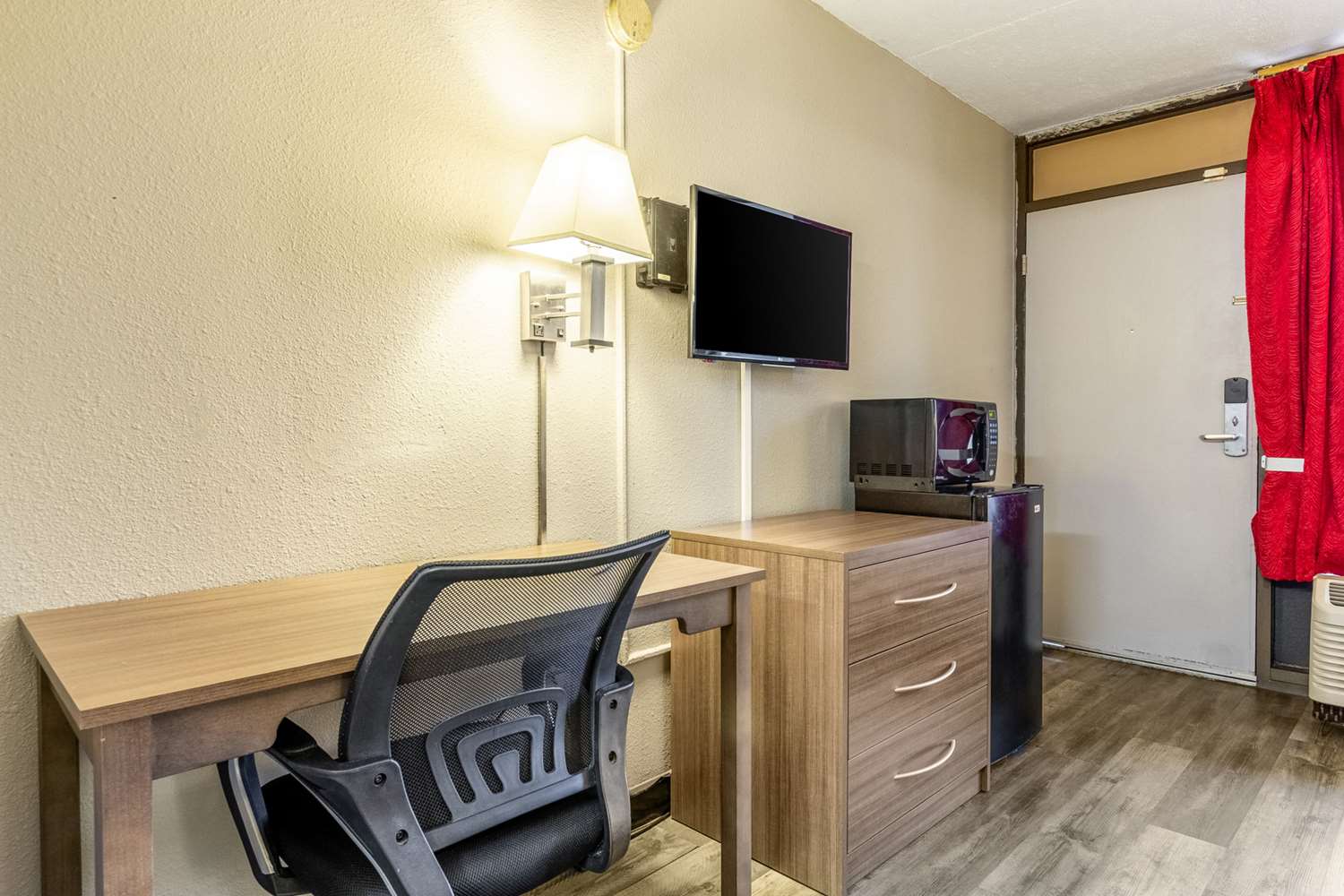 Фото Econo Lodge Seymour