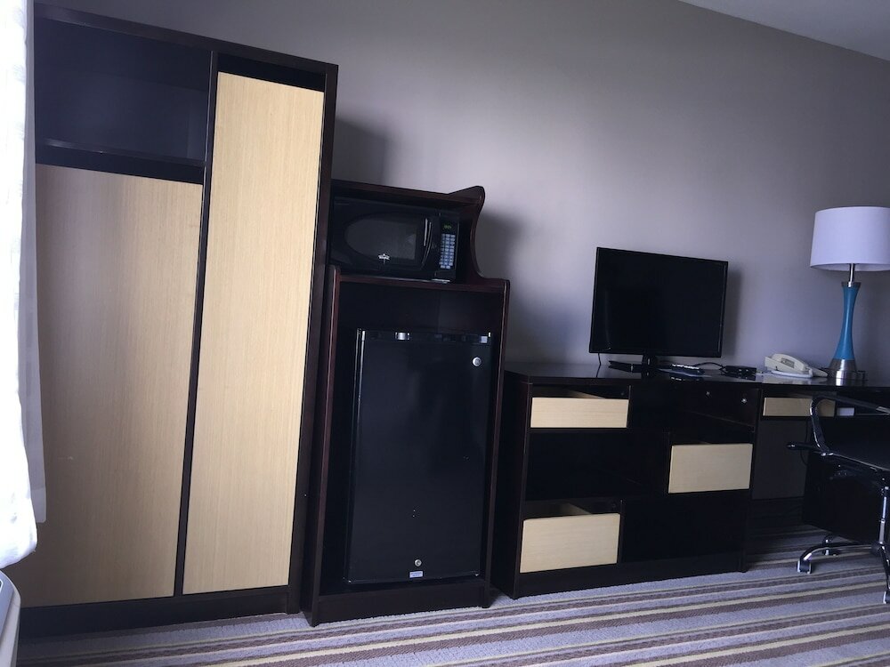 Фото Super 8 by Wyndham Delavan Near Lake Geneva