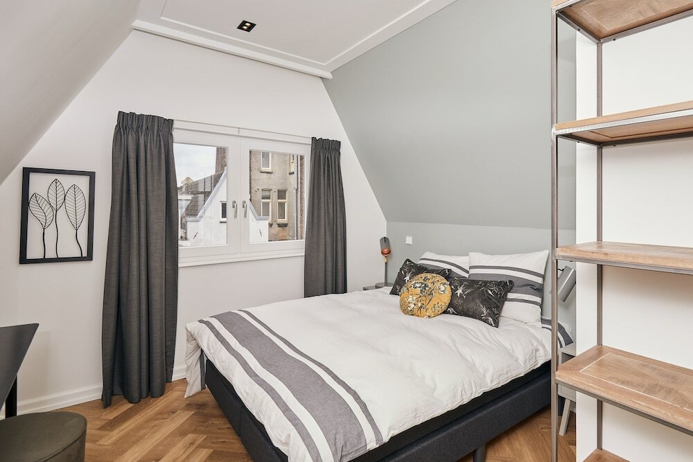 Фото Damrak Short Stay Amsterdam