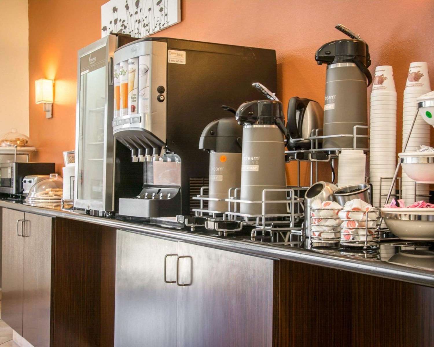 Фото Sleep Inn & Suites Medical Center