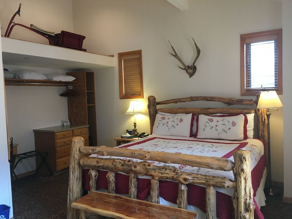 Фото Mountain Chalet Aspen