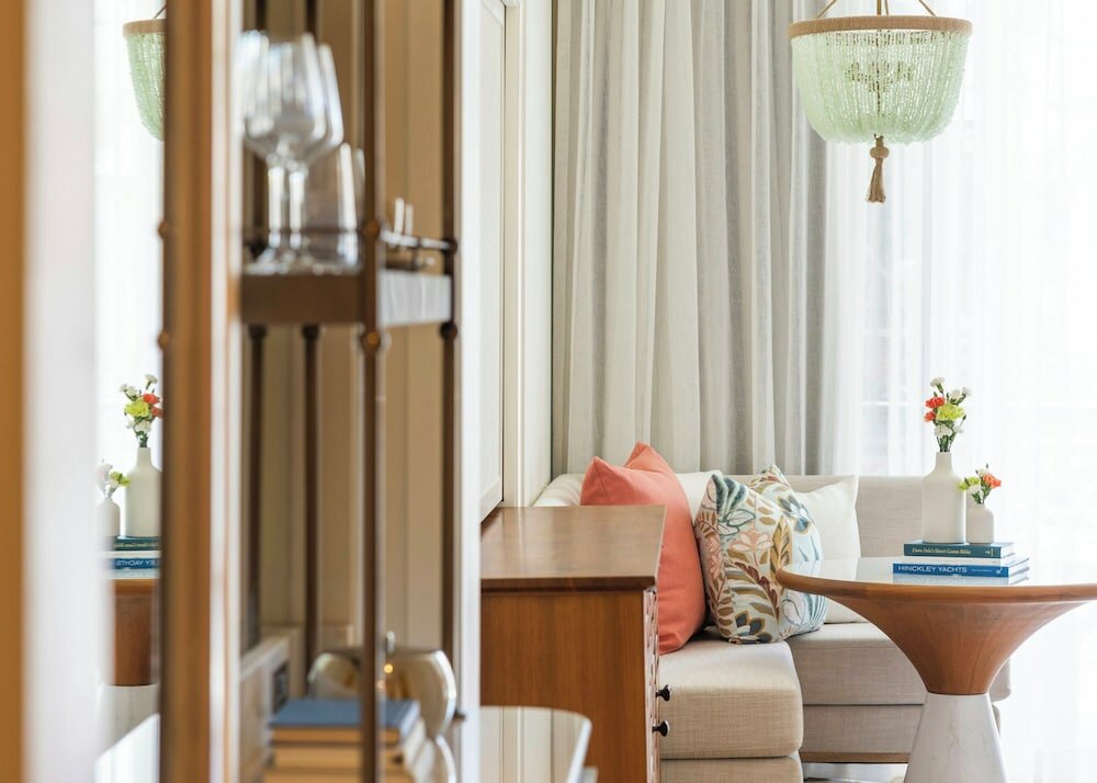 Фото Naples Beach Hotel and Golf Club