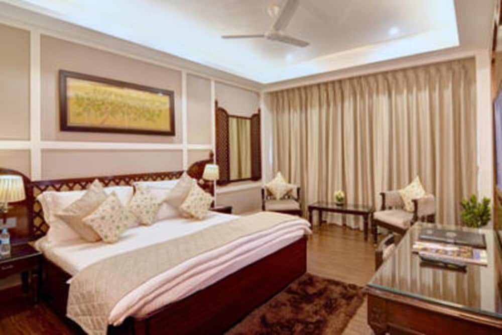 Фото Hotel Chanakya