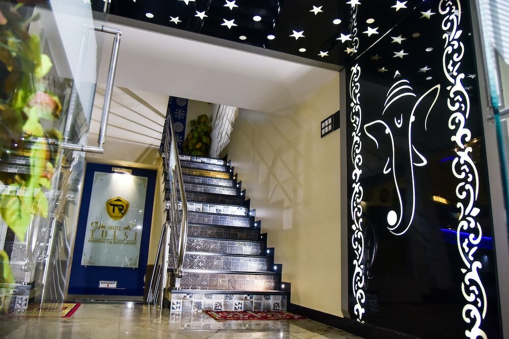 Фото Hotel Tulsi Residency