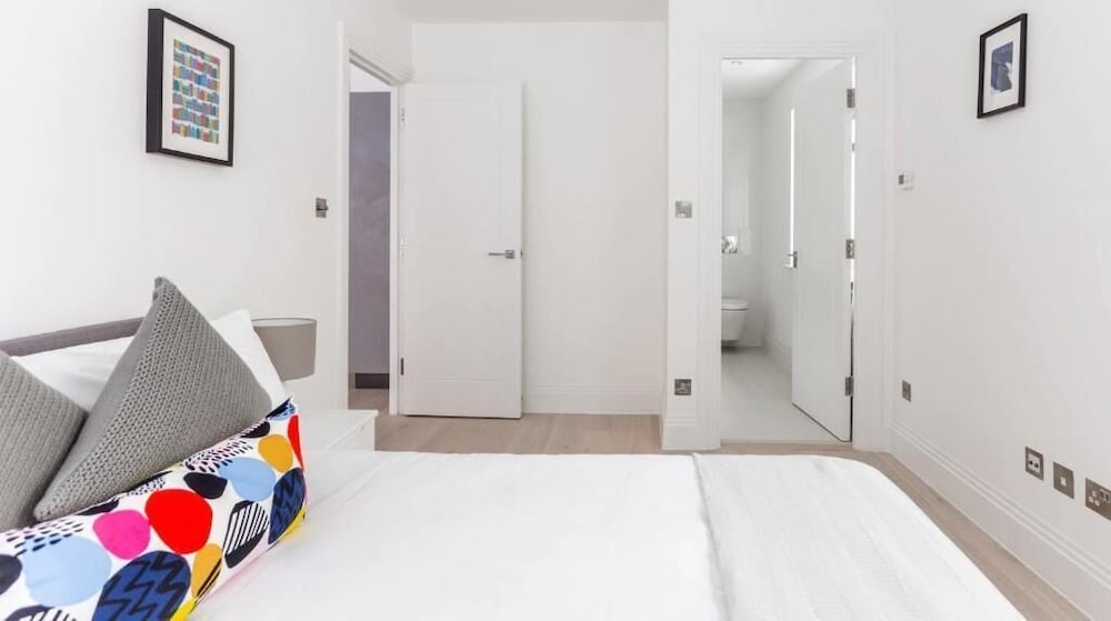 Фото Urban Stay Fitzrovia Apartments