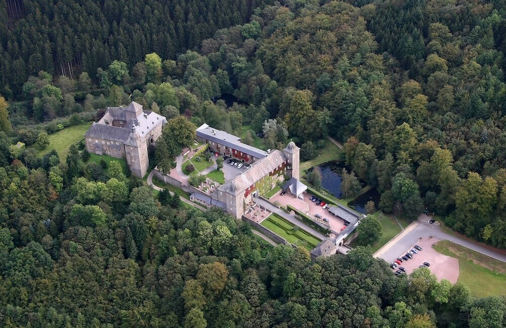 Фото Burghotel Schnellenberg