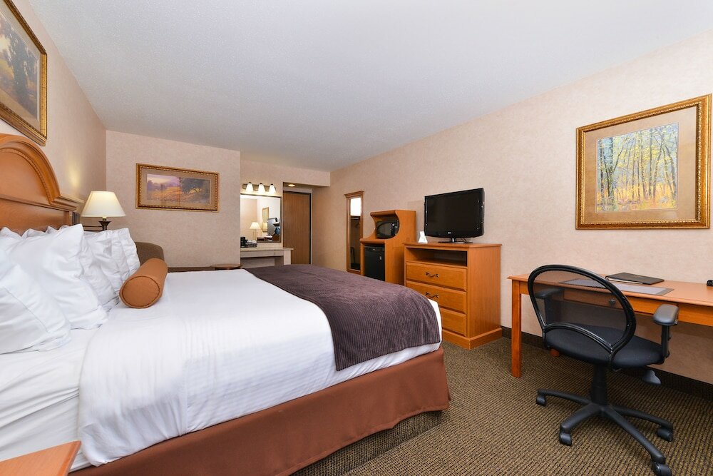 Фото Revel Hotel Minot, SureStay Collection by Best Western