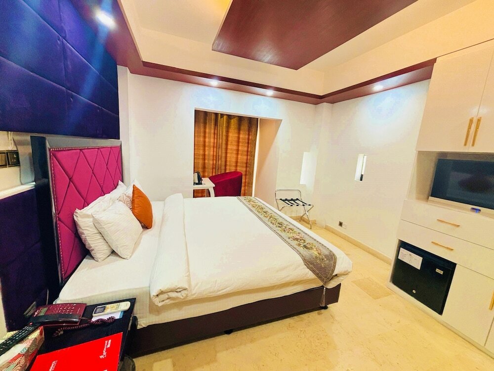Фото The Elite Residence Dhaka