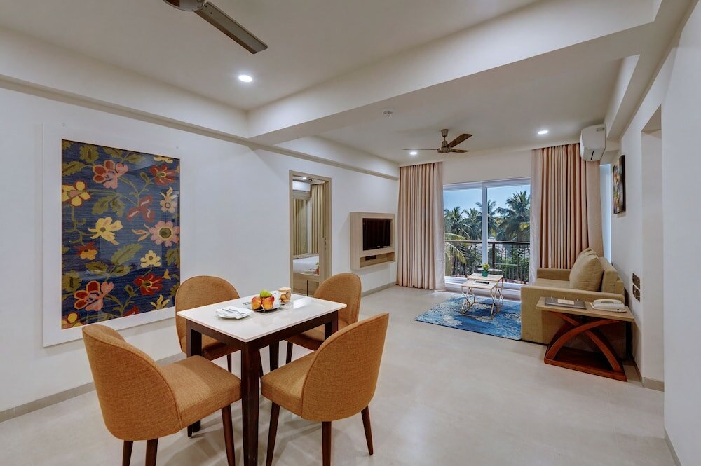 Фото The Fern Habitat Candolim Goa