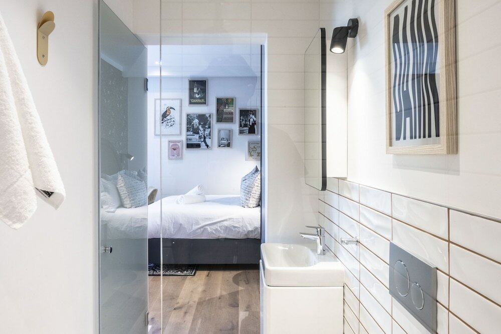 Фото The Barracks