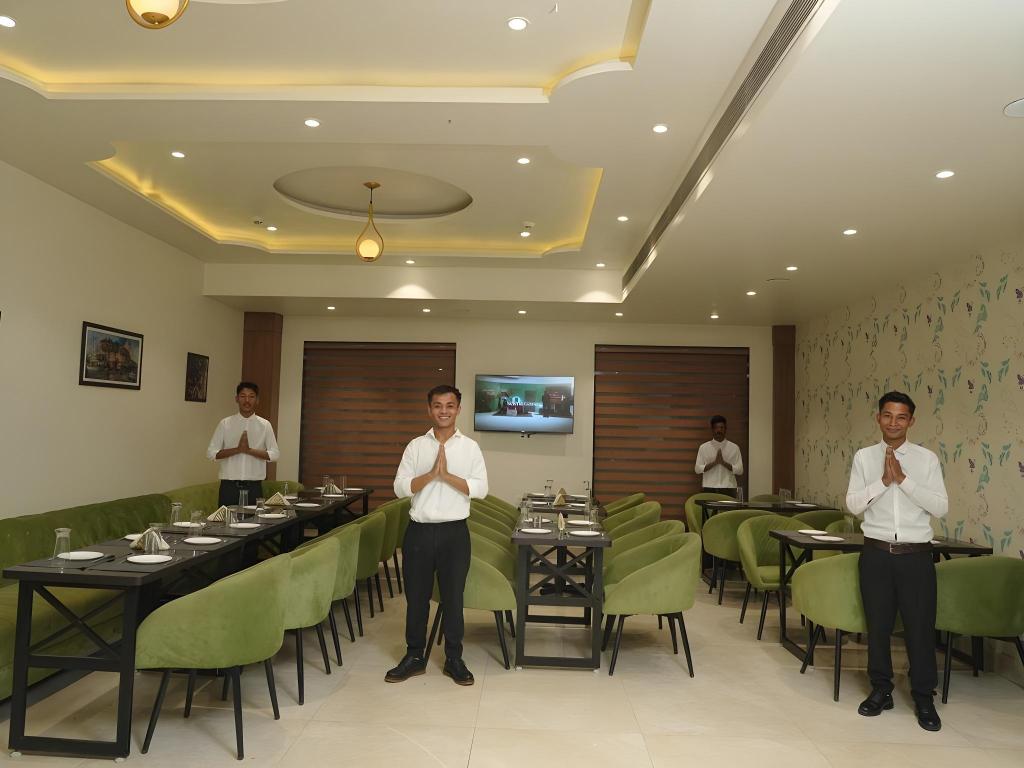 Фото Comfort Hotel Amritsar