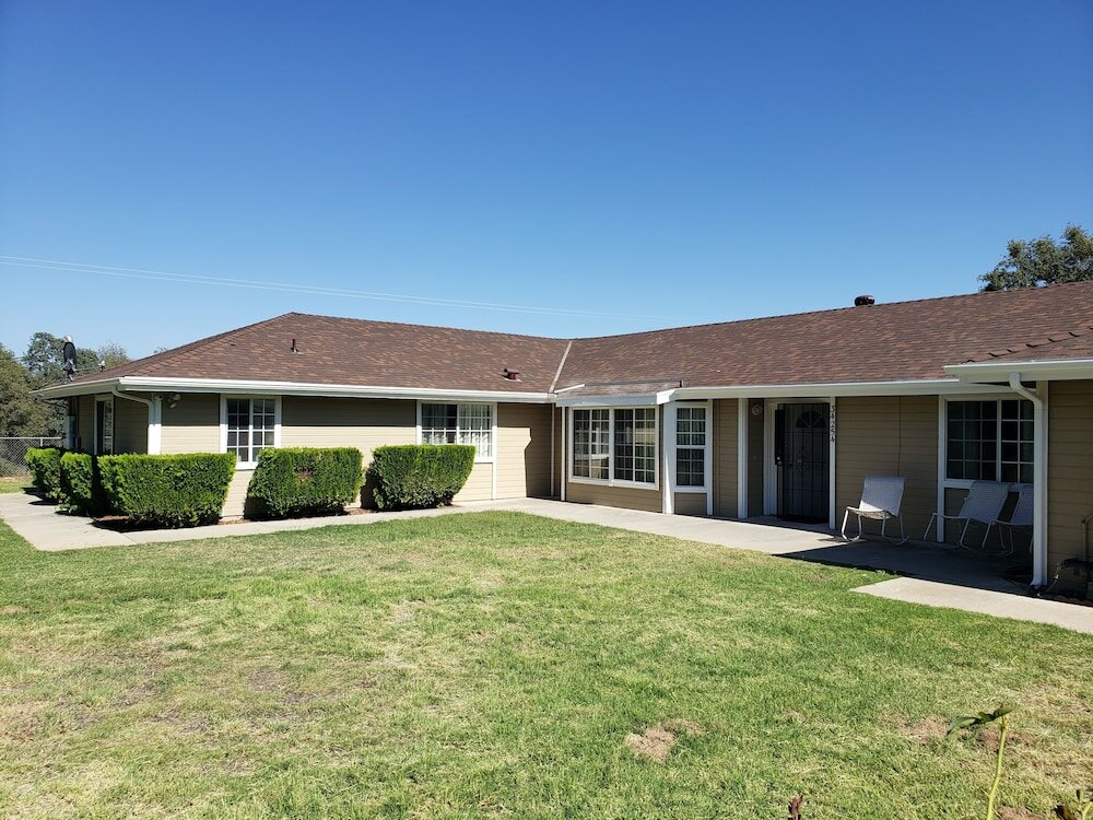 Фото Yosemite Embassy