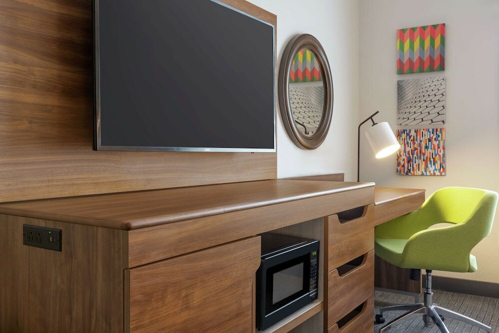 Фото Hampton Inn & Suites Houston-Cypress Station