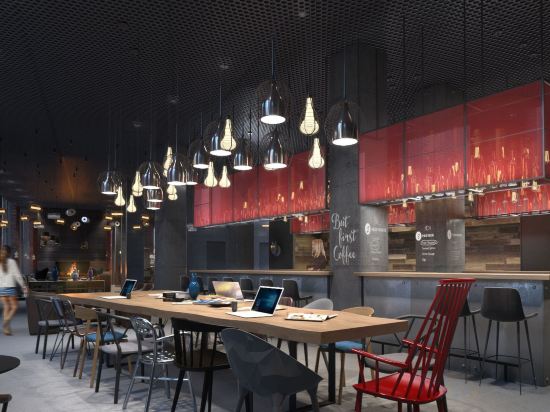 Фото Moxy Tbilisi by Marriott