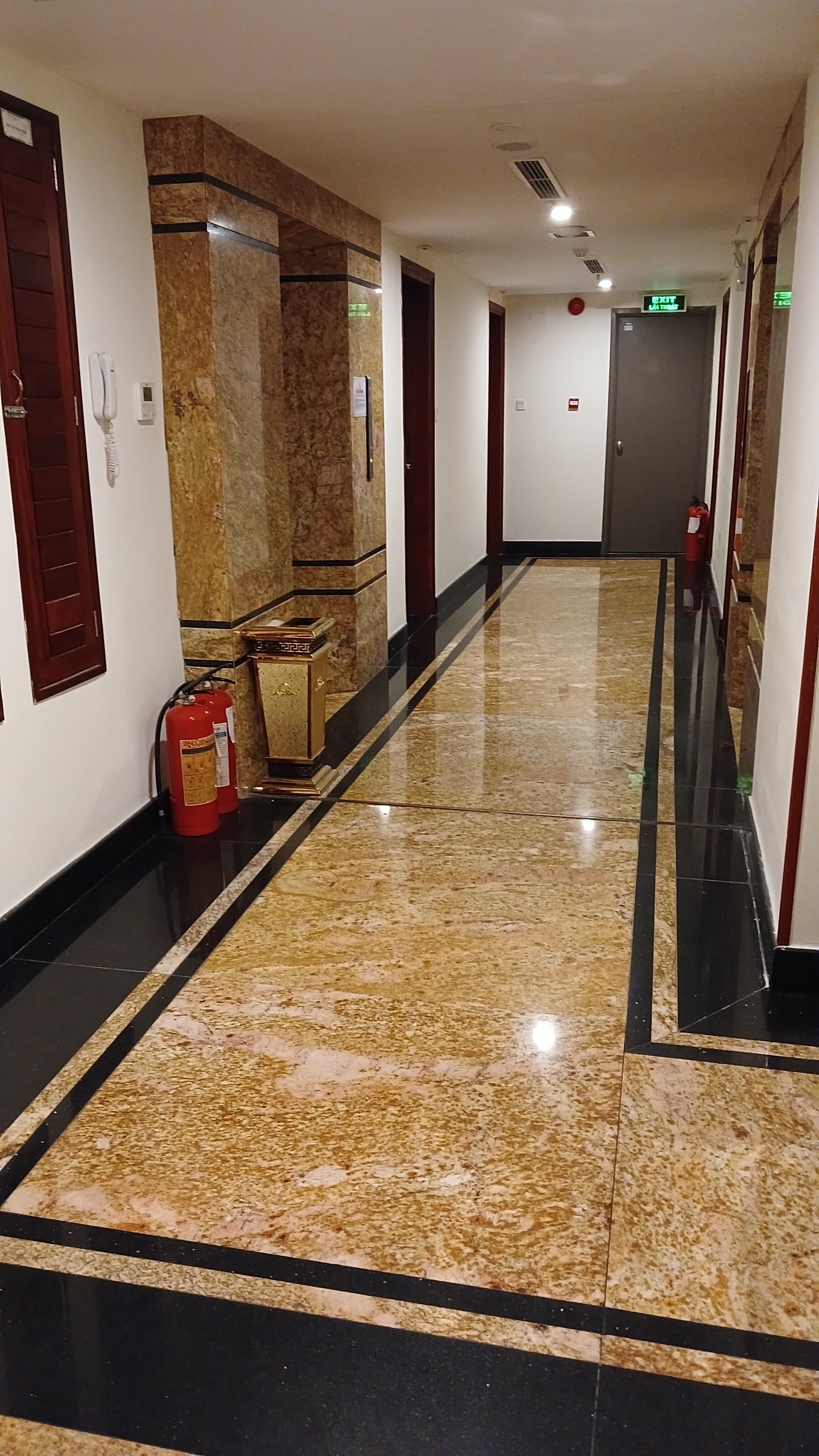 Фото Red Sun Nha Trang Hotel