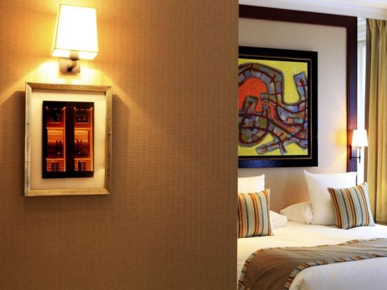 Фото Folkestone Opéra