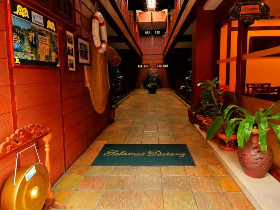 Фото Bukit Merah Laketown Resort