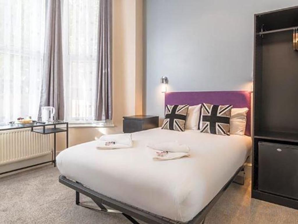 Фото Hellenic Hotel London by Saba