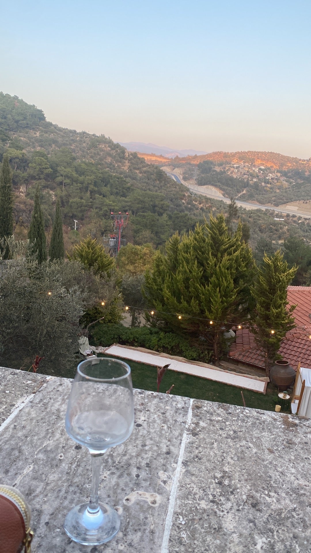 Фото Manici Kasri