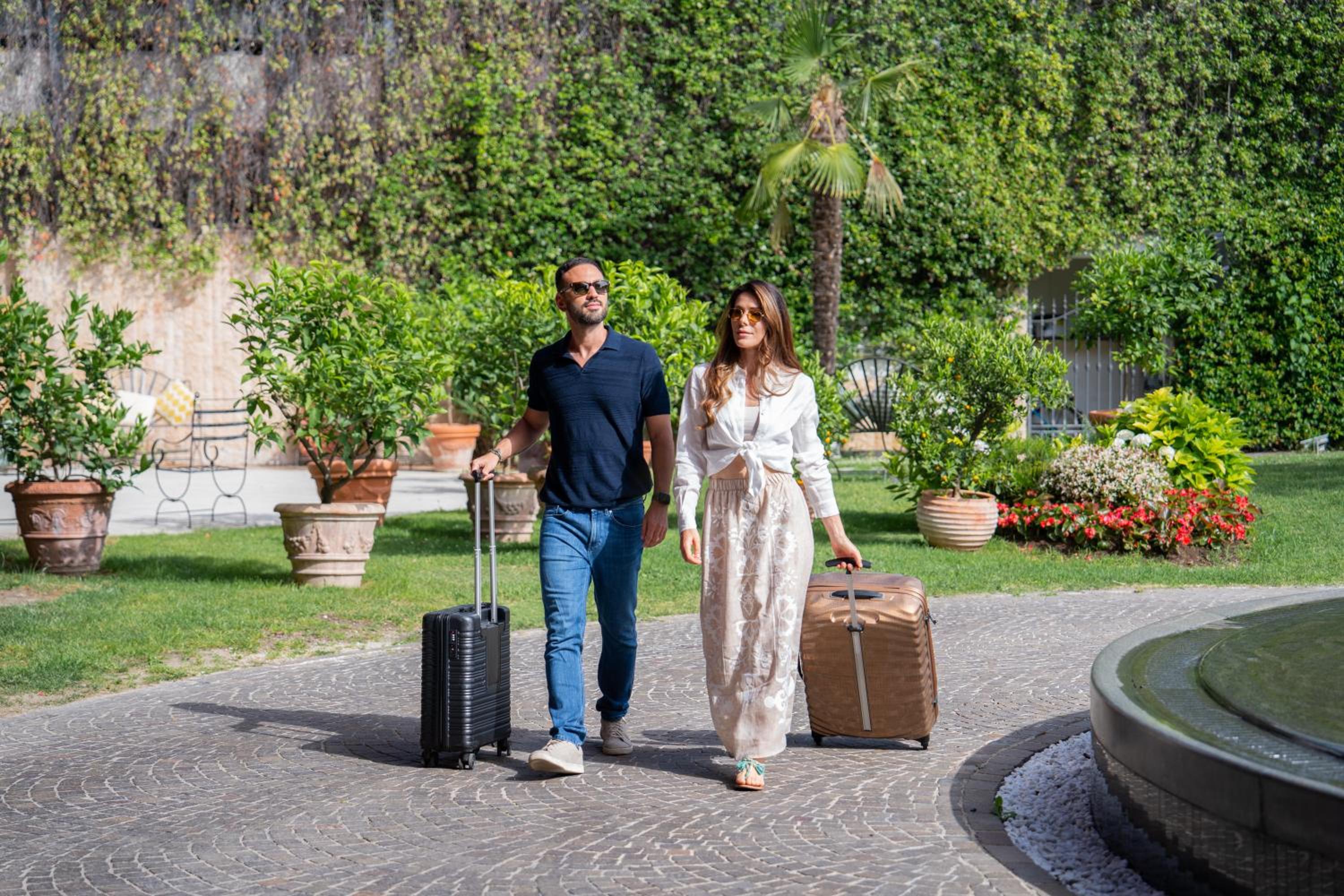 Фото Panoramic Hotel Plaza