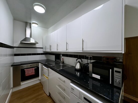 Фото Berkley Aparthotel